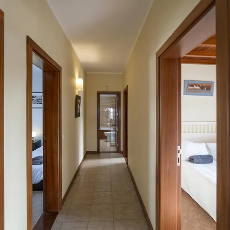 Sophisticated Lanzarote Mervella 4 Bedrooms Spacious Terrace Area Private Pool Villa