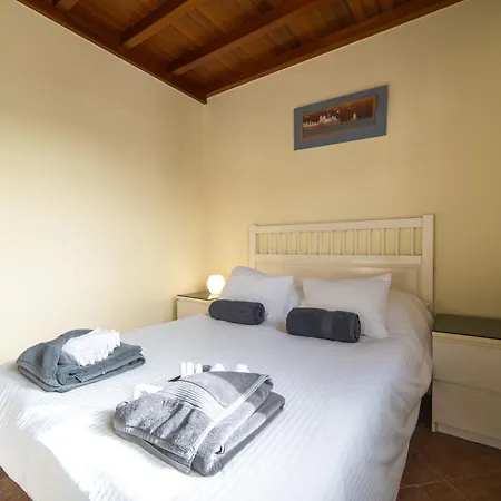 Sophisticated Lanzarote Mervella 4 Bedrooms Spacious Terrace Area Private Pool Βίλα *
